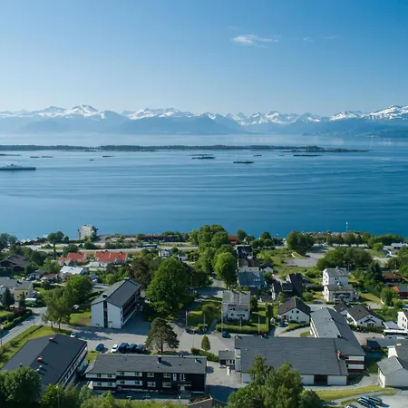 Moldefjord Auberge de jeunesse *